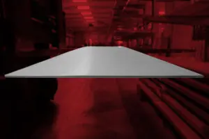 Sheared and cropped stainless steel flats: precision and versatility for industrial demands Piatto tranciato