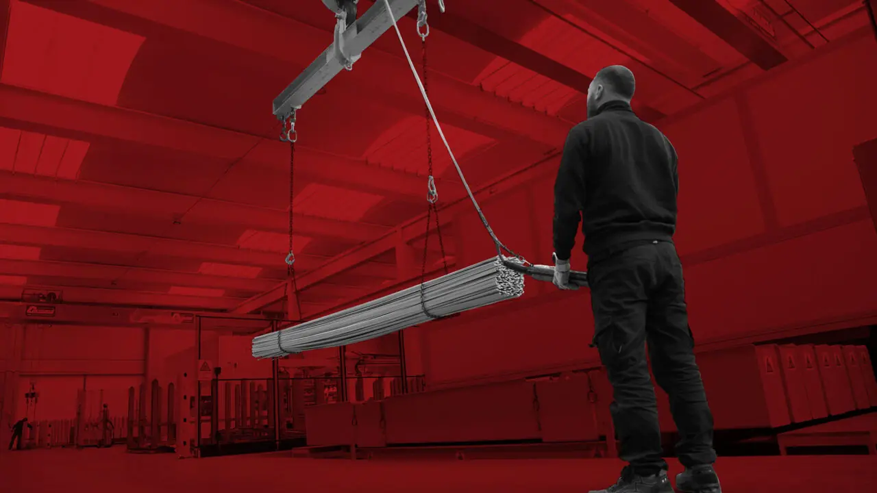 Piatti cesoiati profilati